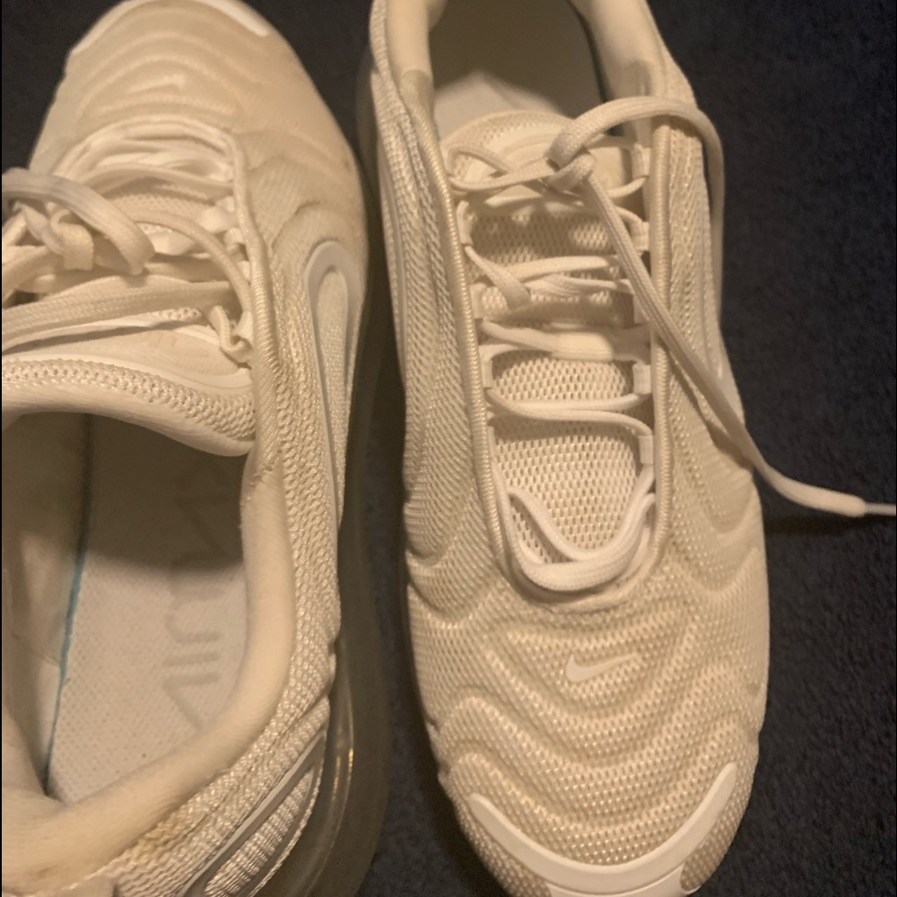 2019
Wmns Air Max 720 'Pure Platinum'